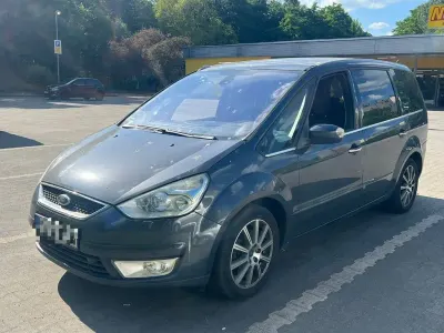 Gebraucht Ford Galaxy Ghia 140 PS (102 kW) 2009 Royalgrau met. Van / Kleinbus