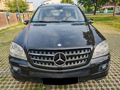 Mercedes ML320