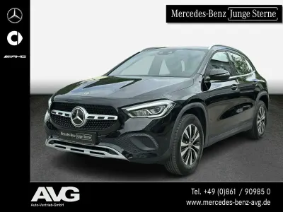 Używany Mercedes GLA200 Style 163 KM (119 kW) 2022 Czarny SUV