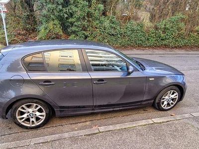 Gebraucht BMW 116 122 PS (89 kW) 2008 Grau Kleinwagen