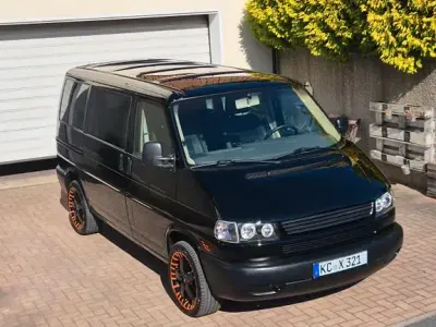 Gebraucht VW Caravelle 151 PS (111 kW) 2001 Schwarz Van