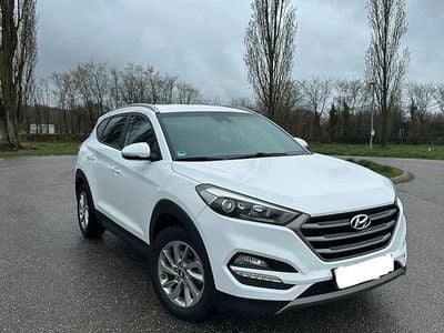 Second-hand Hyundai Tucson 116 CP (85 kW) 2016 Alb SUV
