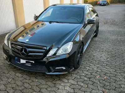 Gebraucht Mercedes E350 Avantgarde 292 PS (214 kW) 2009 Limousine