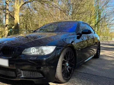 Gebraucht BMW 330 Performance 245 PS (180 kW) 2009 Schwarz Coupé