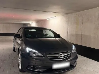 Gebraucht Opel Cascada Edition 170 PS (125 kW) 2012 Grau Cabrio