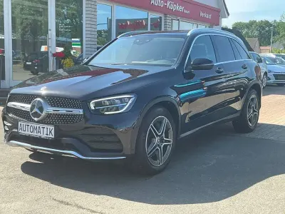 Gebraucht Mercedes GLC300 AMG 245 PS (180 kW) 2021 Schwarz SUV