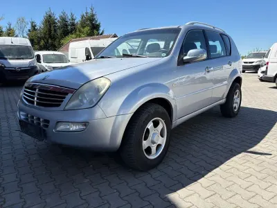 Gebraucht SsangYong Rexton 163 PS (119 kW) 2005 Silber SUV