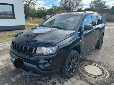 Gebraucht Jeep Compass Limited 170 PS (125 kW) 2012 Schwarz SUV