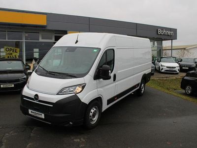 Weiß Gebraucht 2024 Opel Movano Van | 24.999 € (Etwas zu teuer)