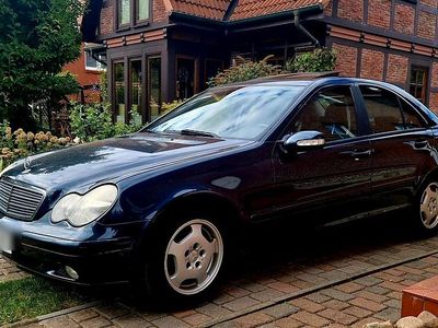 Mercedes C200
