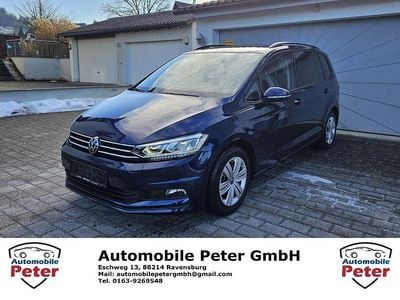 Blau Gebraucht 2023 VW Touran Comfortline Van / Kleinbus | 33.650 € (Fairer Preis)