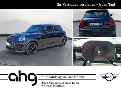 Occasion Mini Cooper S Classic 178 PK (130 kW) 2023 Zwart Hatchback