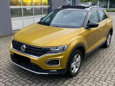 Gebraucht VW T-Roc 150 PS (110 kW) 2018 Gold SUV