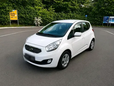 Gebraucht Kia Venga 90 PS (66 kW) 2011 Weiß Kleinwagen