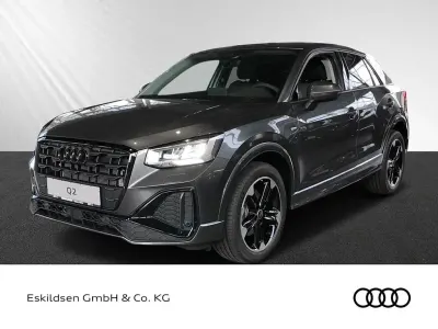 Gebraucht Audi Q2 S-Line 150 PS (110 kW) 2023 Grau SUV