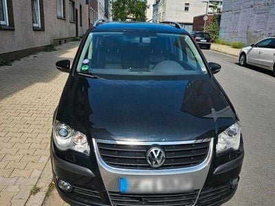 VW Touran Cross
