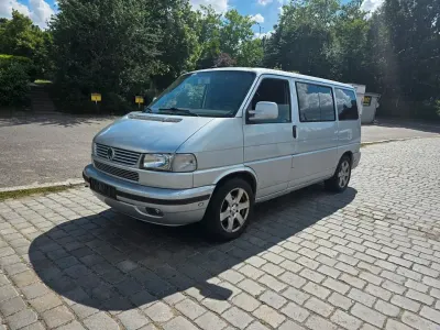 Gebraucht VW Multivan 102 PS (75 kW) 2001 Silber Van / Kleinbus