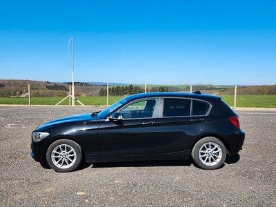 Gebraucht BMW 116 116 PS (85 kW) 2013 Schwarz Kleinwagen