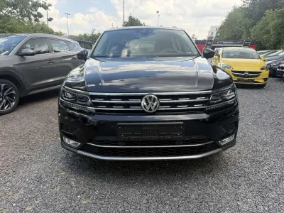 Gebraucht VW Tiguan Highline 179 PS (131 kW) 2017 Deep black perleffekt SUV