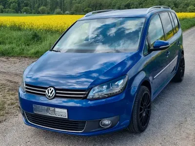 Gebraucht VW Touran Highline 140 PS (102 kW) 2011 Blau Van / Kleinbus