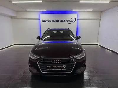 Gebraucht Audi A4 Sport 136 PS (100 kW) 2023 Schwarz Kombi