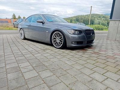 Gebraucht BMW 335 Performance 306 PS (225 kW) 2007 Grau Coupé