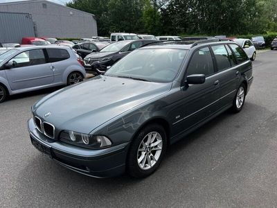 BMW 525