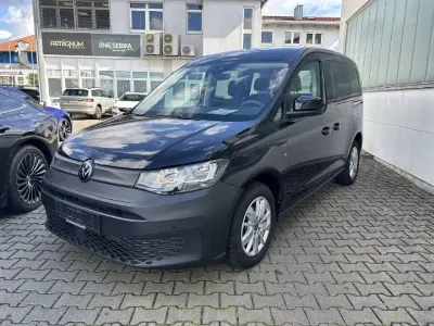 Gebraucht VW Caddy 102 PS (75 kW) 2024 Schwarz Van / Kleinbus