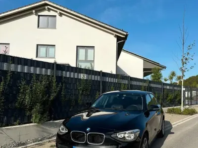 Gebraucht BMW 116 136 PS (100 kW) 2014 Schwarz Kleinwagen