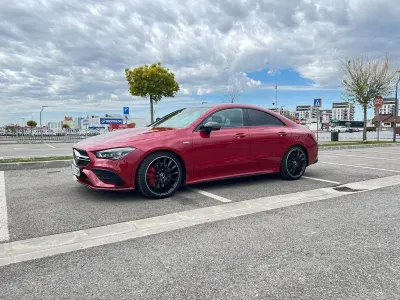 Gebraucht Mercedes CLA35 AMG AMG 306 PS (225 kW) 2023 Rot Coupé