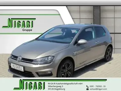 Gebraucht VW Golf VII 125 PS (91 kW) 2016 Grau Limousine