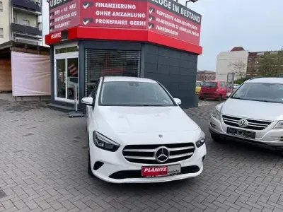 Second-hand Mercedes B200 163 CP (119 kW) 2019 Alb Monovolum