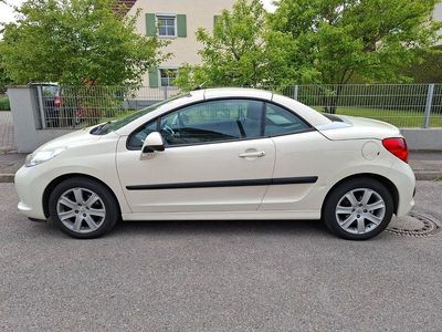 Gebraucht Peugeot 207 CC Filou 120 PS (88 kW) 2008 Beige Cabrio