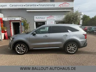 Używany Kia Sorento Platinum 201 KM (147 kW) 2021 Szary SUV