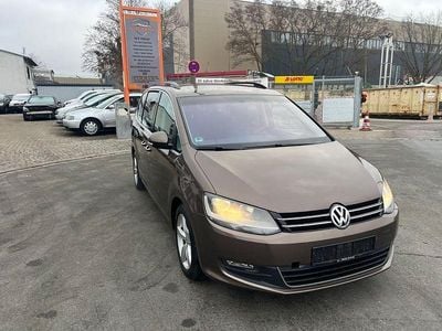 Second-hand VW Sharan Comfortline 140 CP (102 kW) 2011 Maro Monovolum