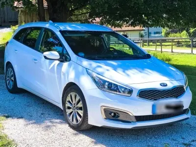 Gebraucht Kia Ceed 100 PS (73 kW) 2018 Weiß Kleinwagen