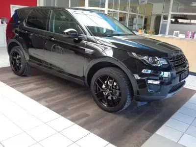 Gebraucht Land Rover Discovery Sport SE 180 PS (132 kW) 2017 Santorini black SUV