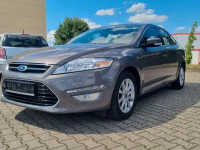 Gebraucht Ford Mondeo Titanium 145 PS (106 kW) 2011 Braun Limousine