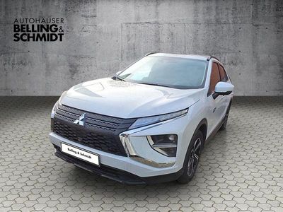 Gebraucht Mitsubishi Eclipse Cross Basis 98 PS (72 kW) 2022 Rot (metallic) SUV