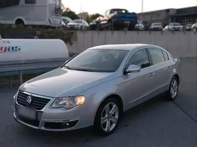 Gebraucht VW Passat 115 PS (84 kW) 2006 Silber Limousine