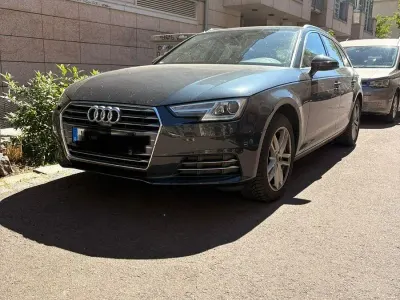 Używany Audi A4 Sport 190 KM (139 kW) 2017 Szary Kombi