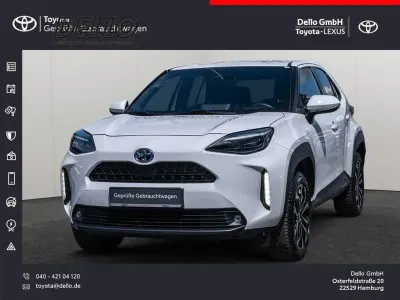 Gebraucht Toyota Yaris Cross Team 116 PS (85 kW) 2023 Weiß SUV