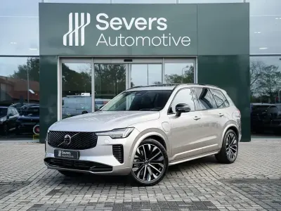 Neu Volvo XC90 Ultra 455 PS (334 kW) 2025 Silber SUV