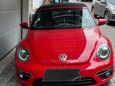Używany VW Beetle Sport 200 KM (147 kW) 2013 Czerwony Hatchback