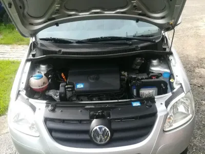 Gebraucht VW Fox 75 PS (55 kW) 2005 Silber Kleinwagen
