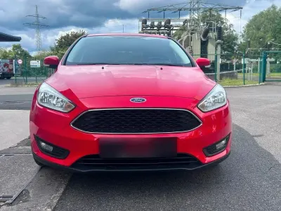 Używany Ford Focus Trend 125 KM (91 kW) 2017 Niebieski Kombi