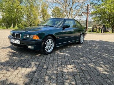 Usata BMW 328 M Sport 193 CV (141 kW) 1997 Verde Coupé