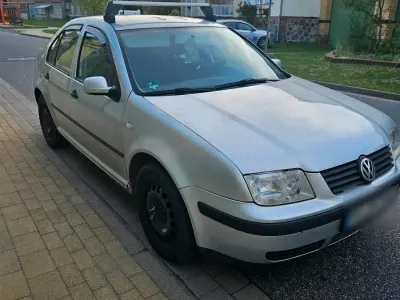 Brugt VW Bora 90 HK (66 kW) 2001 Sølv Sedan