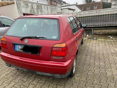 Gebraucht VW Golf III 60 PS (44 kW) 1996 Rot Limousine