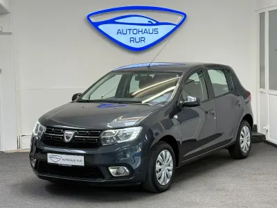Używany Dacia Sandero Lauréate 90 KM (66 kW) 2017 Szary Hatchback